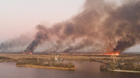 Рятувальники закликають до відповідальності у боротьбі з пожежами в дніпровських плавнях!